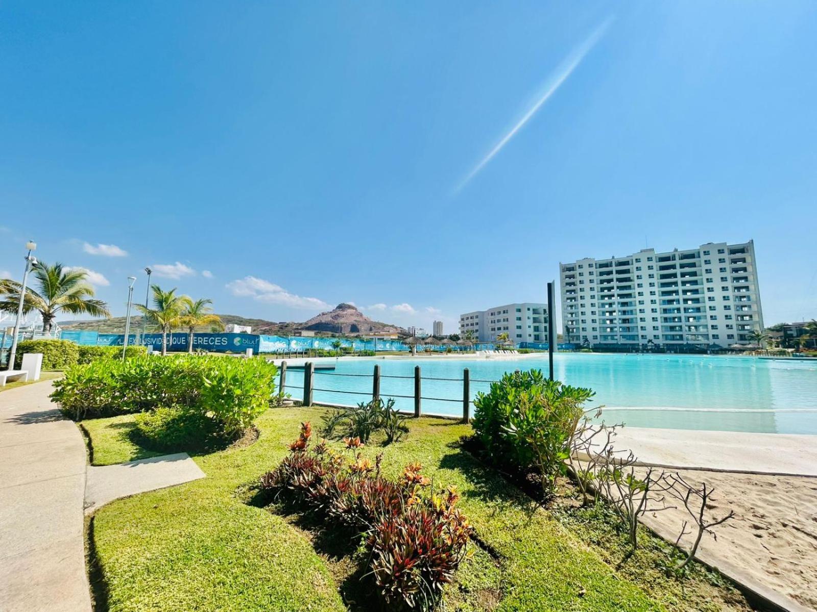 Bluu Lagoon - Depa Enorme Alberca Mazatlan Bagian luar foto